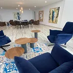 Sea View - 3 Pools - Parking - Gym - Supermarket - Prime Location *