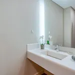 Sea View - 3 Pools - Parking - Gym - Supermarket - Prime Location Funchal (Madeira)