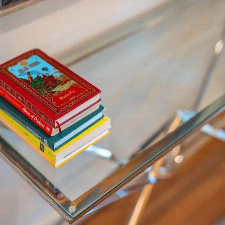 Sea View - 3 Pools - Parking - Gym - Supermarket - Prime Location Funchal (Madeira)