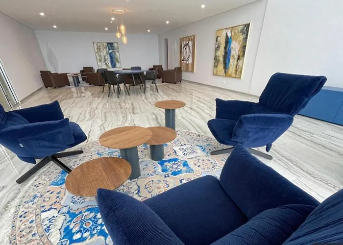 Sea View - 3 Pools - Parking - Gym - Supermarket - Prime Location *