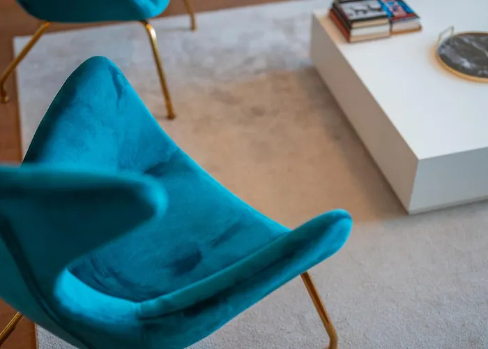 Sea View - 3 Pools - Parking - Gym - Supermarket - Prime Location Funchal (Madeira)